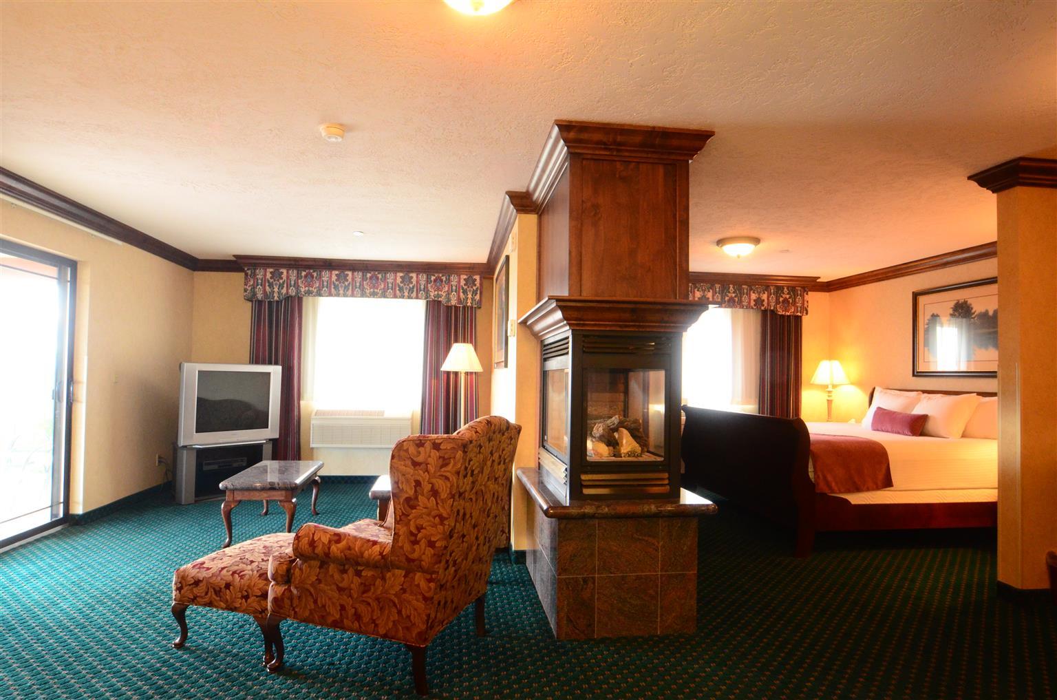 Best Western Plus Flathead Lake Inn And Suites Kalispell Ruang foto